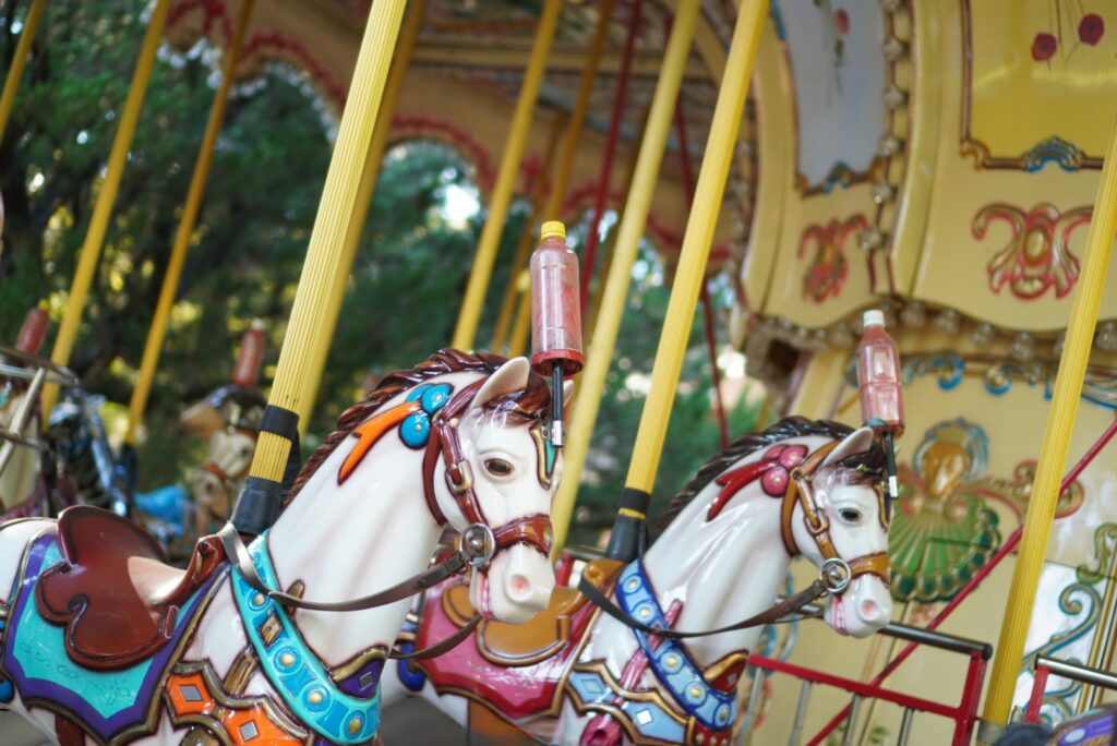 熊本市動植物園メリーゴーランド(ZV-E10)